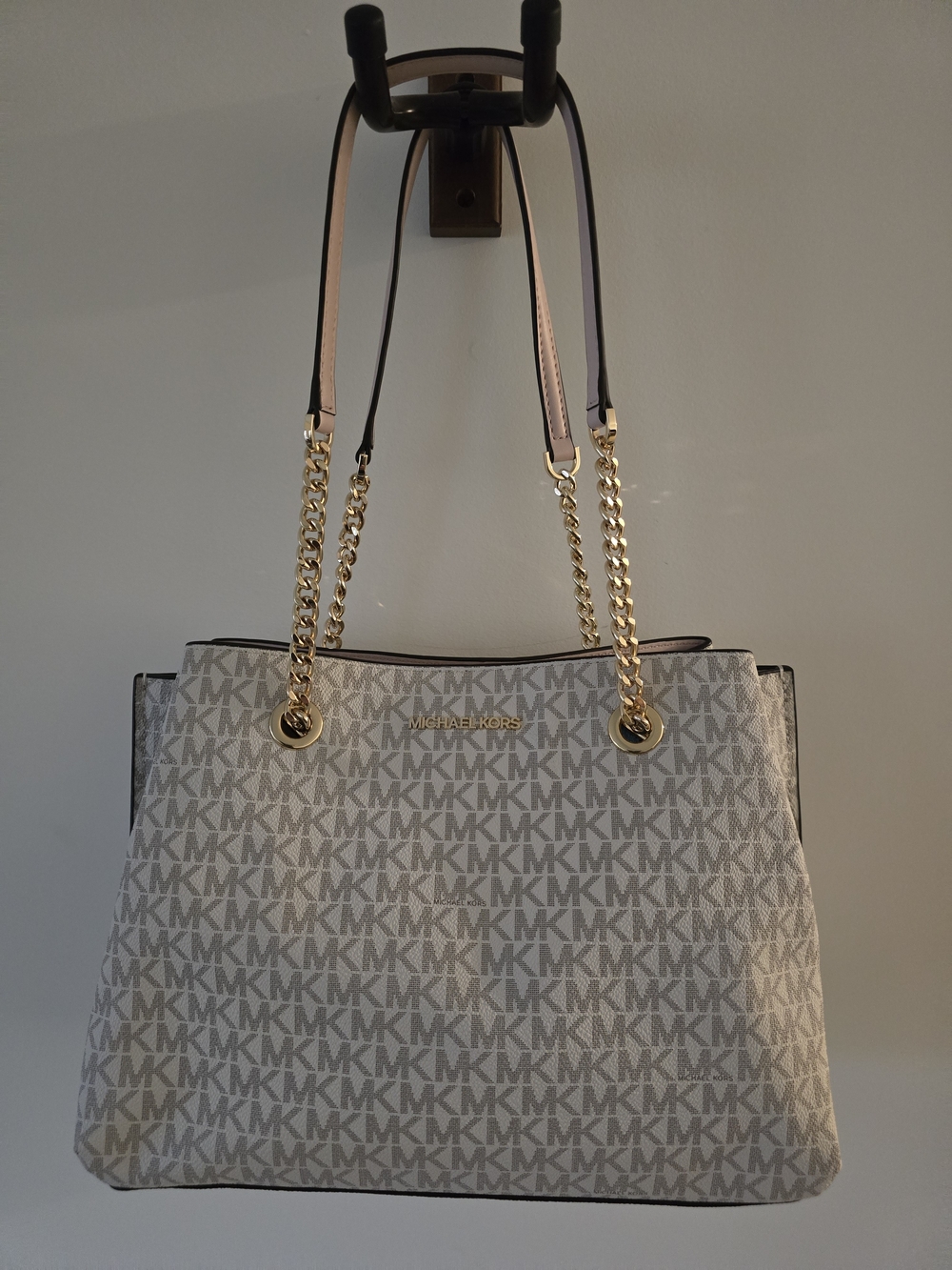 COA Michael Kors Pink & Beige Logo Chain-Strap Tote With Tags
